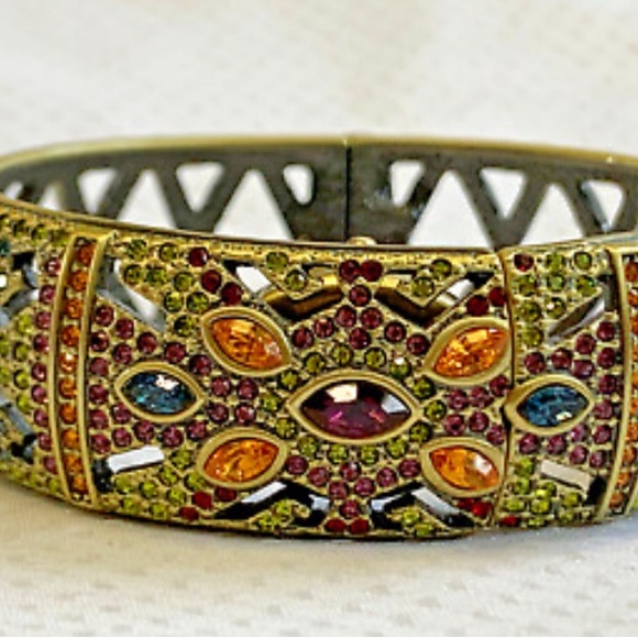 Heidi Daus Amethyst Swarovski Crystal Cuff Bracelet SZ L/XL - Picture 5 of 6